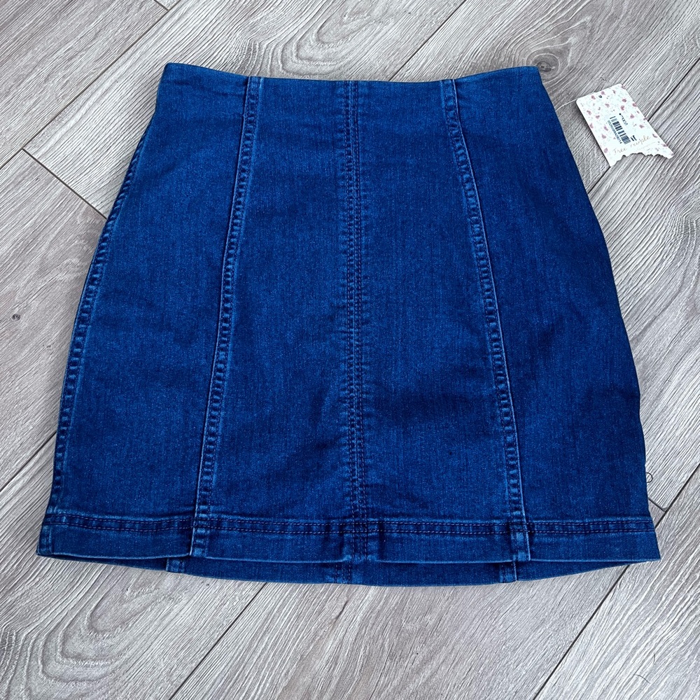 Free people modern femme denim skiing NWT size 4